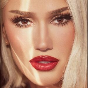 GXVE SCARLET Red Lip liner